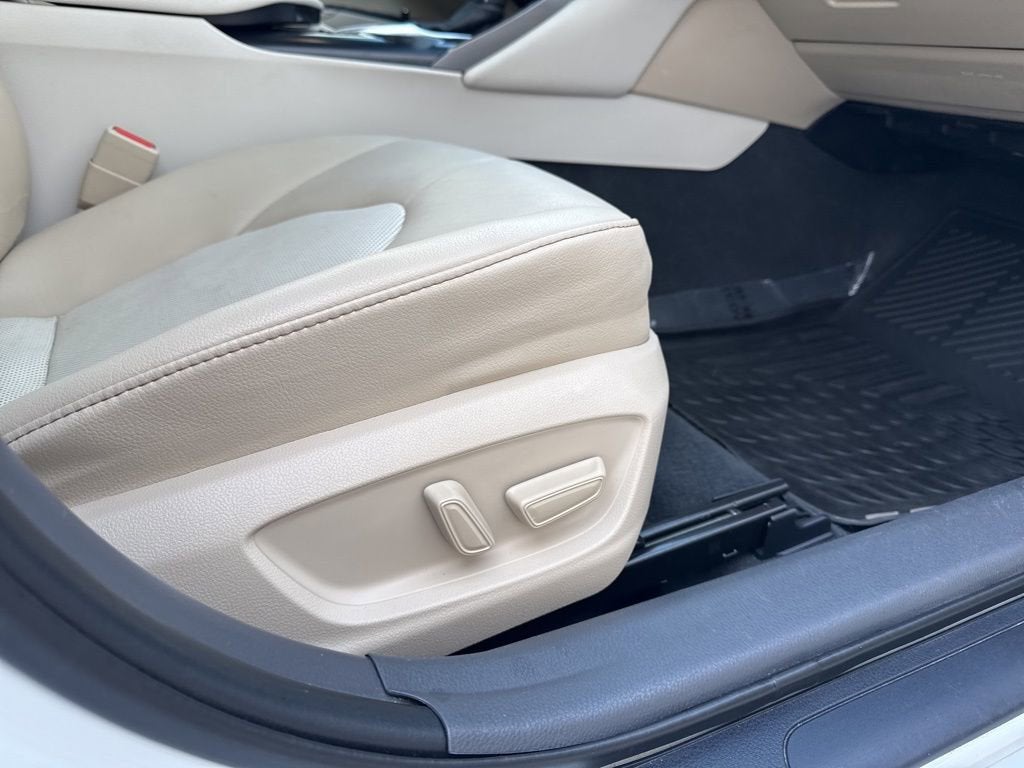 2020 Toyota Camry XLE