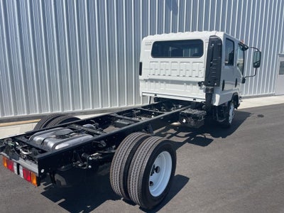2025 Chevrolet Low Cab Forward 4500 BASE