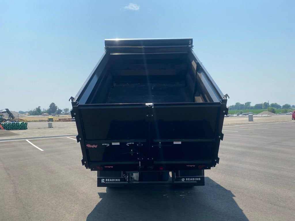 2025 Chevrolet Low Cab Forward 4500 BASE