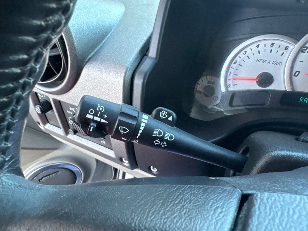 2004 HUMMER H2 BASE