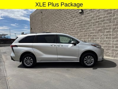 2021 Toyota Sienna XLE