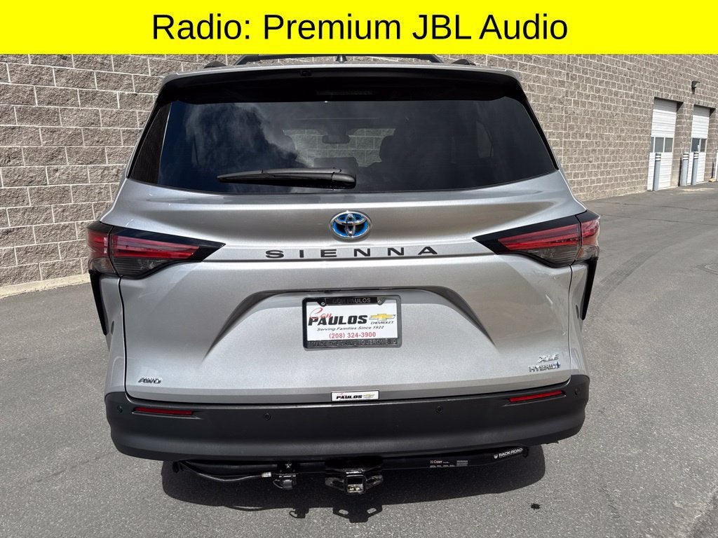 2021 Toyota Sienna XLE