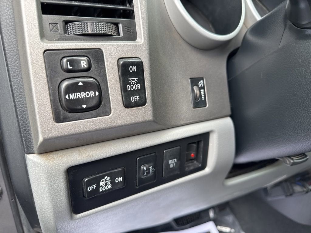 2012 Toyota Tundra 4WD Truck BASE