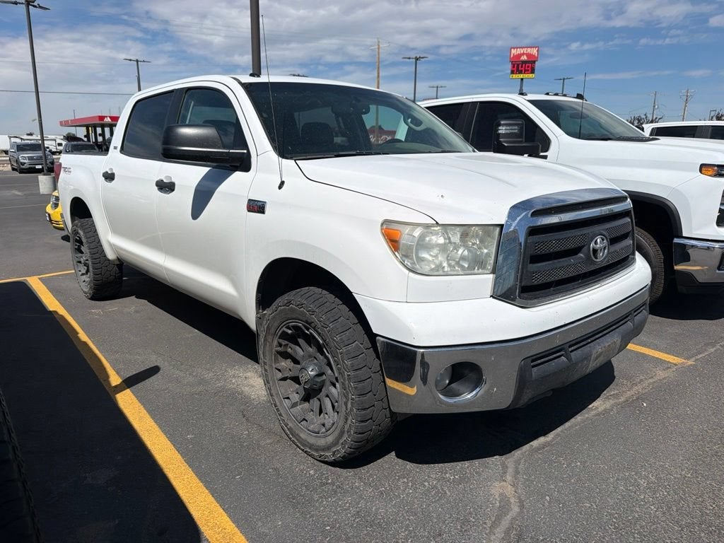 2011 Toyota Tundra 4WD Truck UNKNOWN