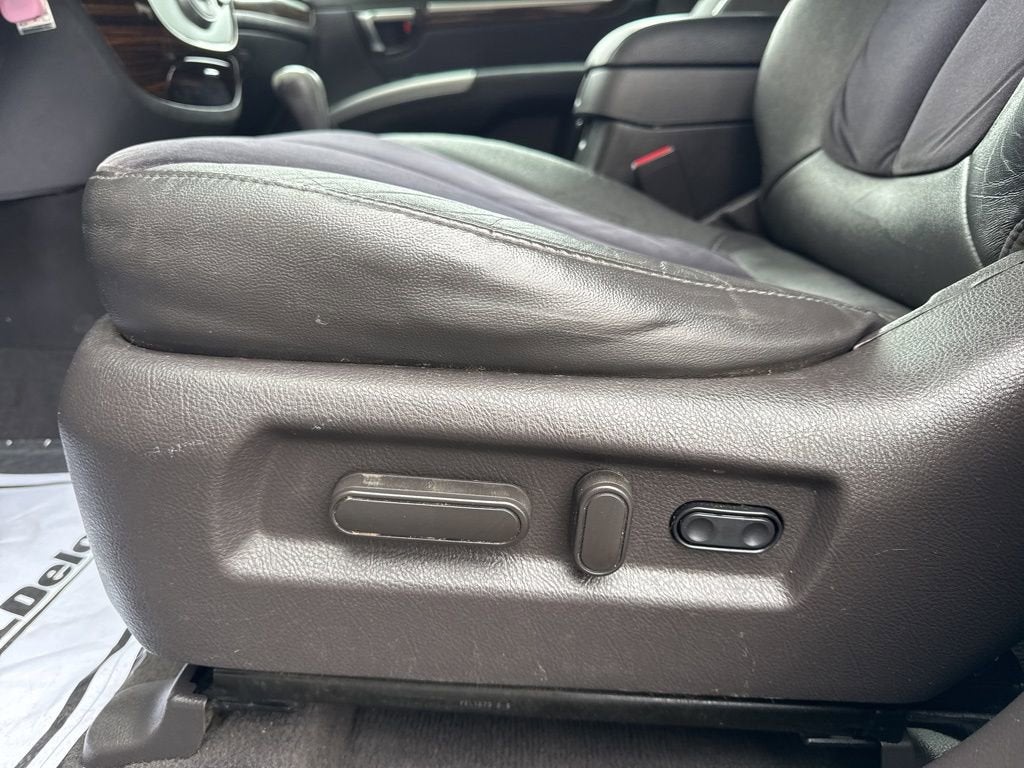 2011 Hyundai Santa Fe SE