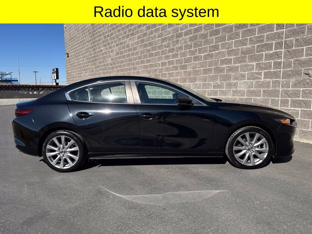 2022 Mazda Mazda3 Sedan Select