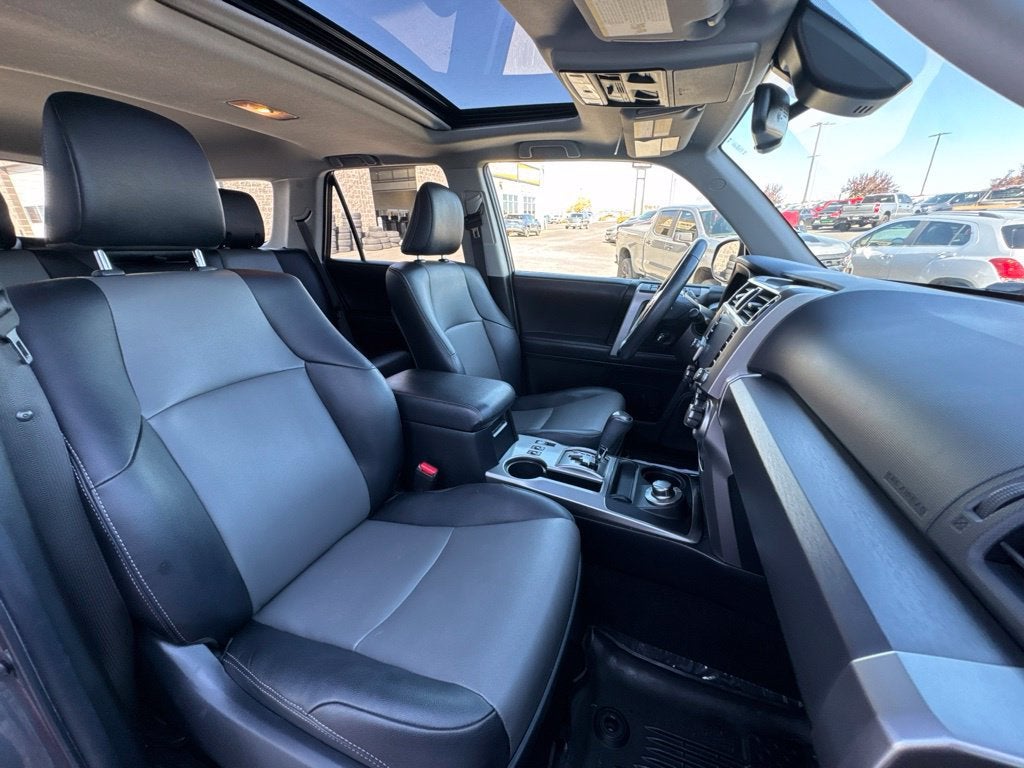 2022 Toyota 4Runner SR5 Premium