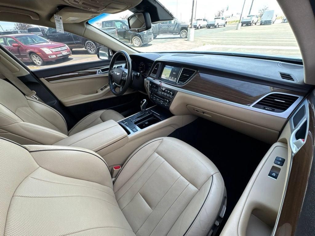 2015 Hyundai Genesis 3.8L