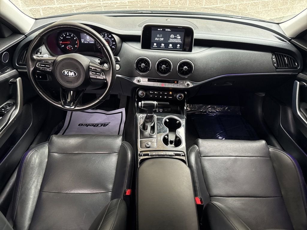 2019 Kia Stinger Base