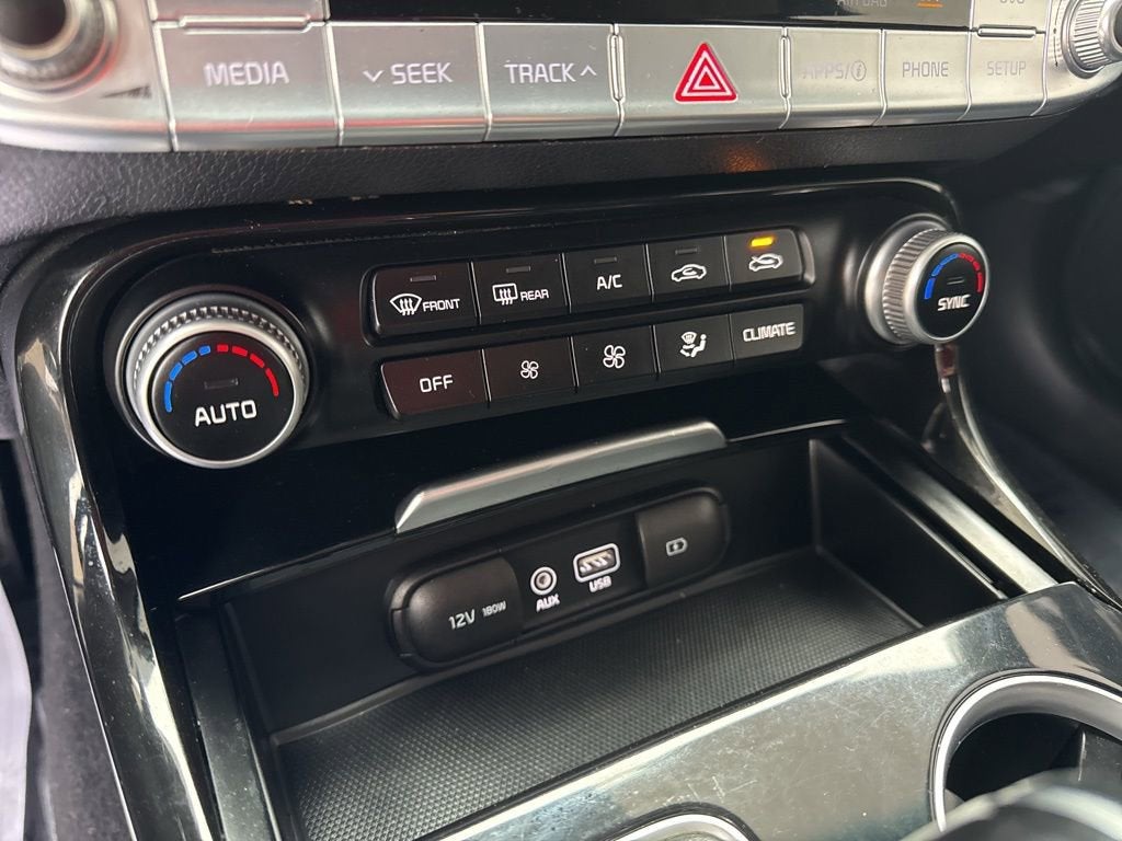 2019 Kia Stinger Base