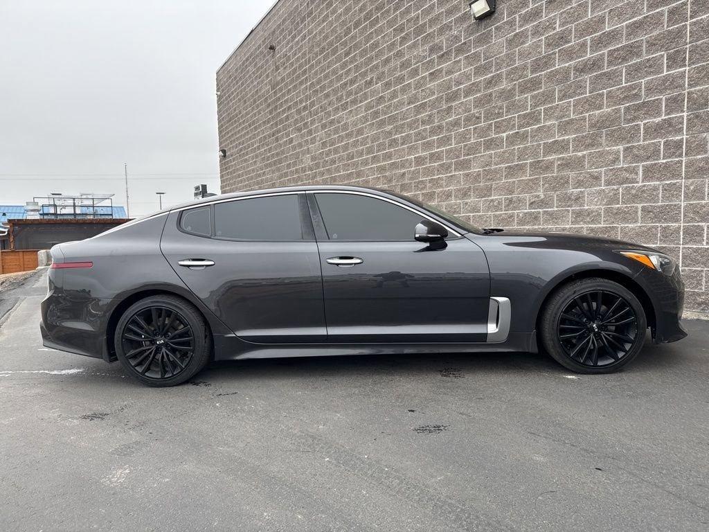 2019 Kia Stinger Base
