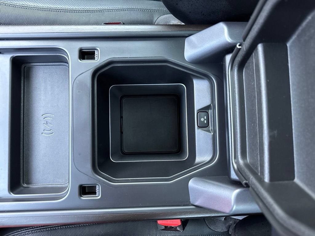 2021 Land Rover Defender X-Dynamic S