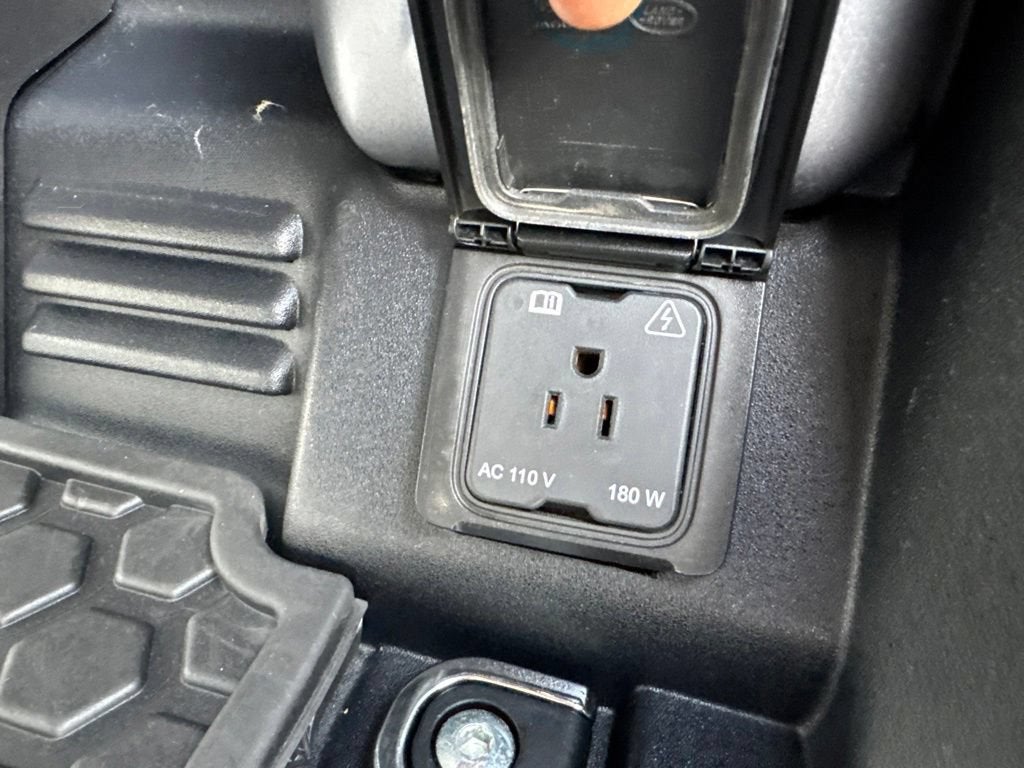 2021 Land Rover Defender X-Dynamic S